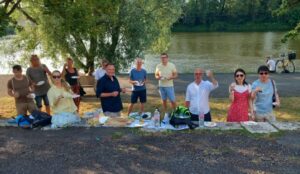 Goat's cheese and wine pairing on the banks of the Loire river.